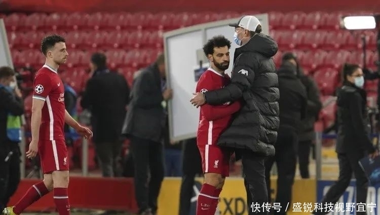 篮球火箭助教临场指挥表现亮眼