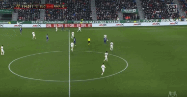 火箭对太阳伤病报告：布克＆杰伦·格林缺席，利弗斯出战成疑